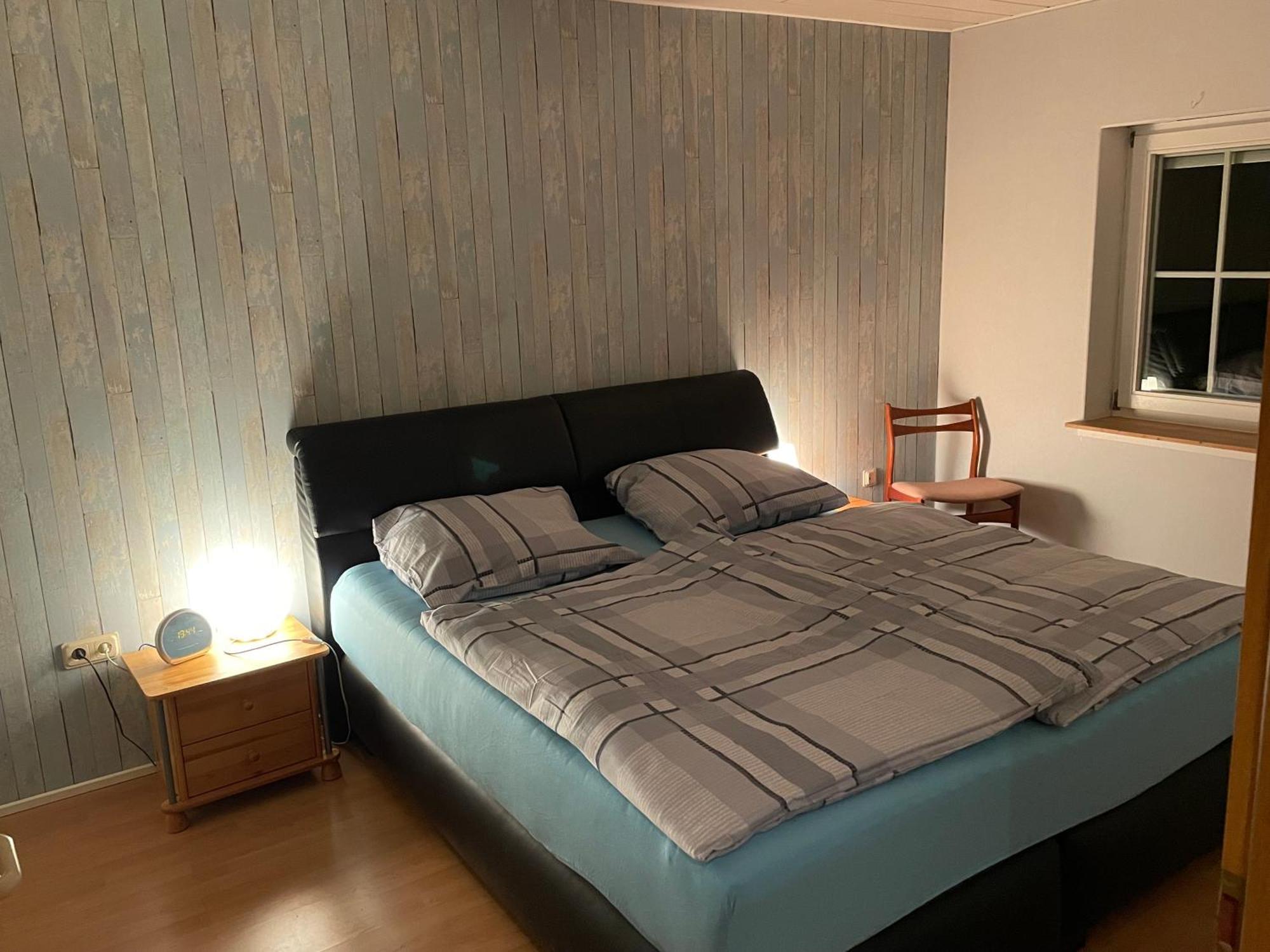 Ferienwohnung Domiziel Fuer 1 Bis 4 Personen Im Gruenen Hamm (Sieg) Exterior foto